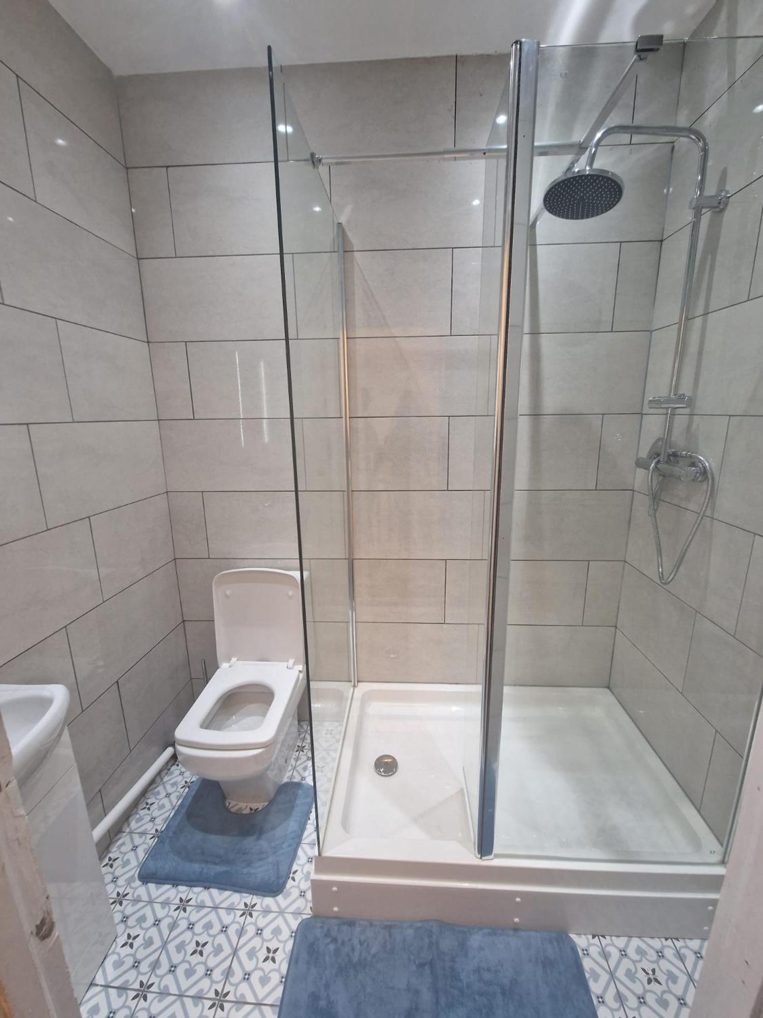 Large Digbeth Double Room Shared Bathroom Бірмінгем Екстер'єр фото